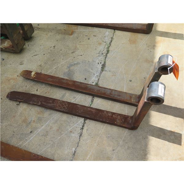 MAUI: Pair of Forklift Fork Attachments, Bent (see photos for sizing)