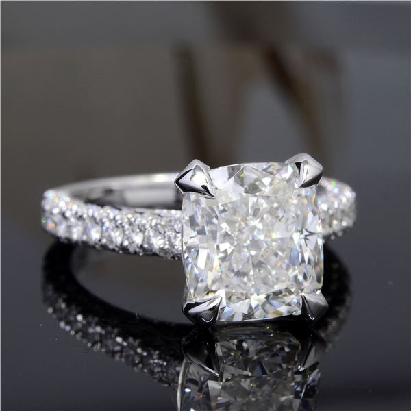 Natural 4.12 CTW Bonny Cushion Cut Diamond Engagement Ring 18KT White Gold