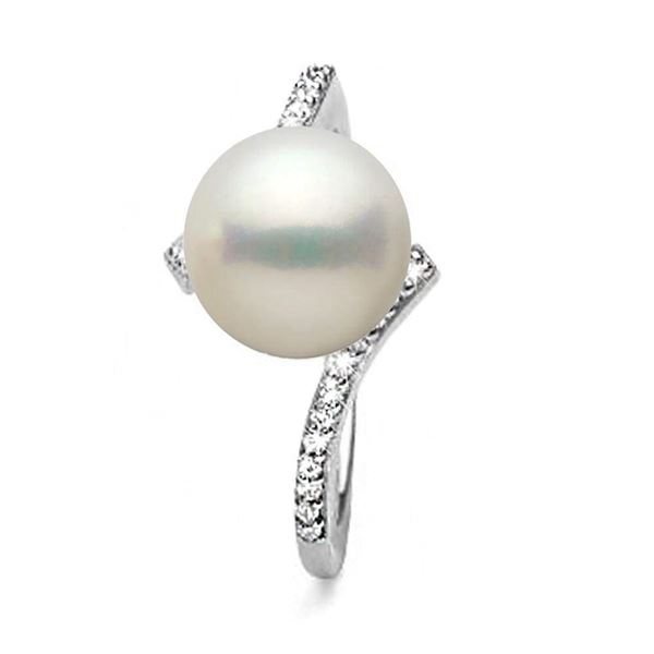 White South Sea Pearl and Diamond Bliss Ring