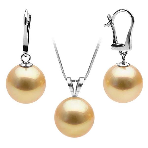 Golden South Sea Classic Pendant and Dangle Earring Set
