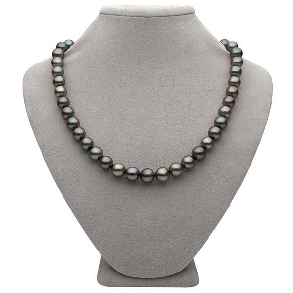 Subtle Peacock and Steel Round Tahitian Pearl Necklace, 18 , 8.9-10.9mm, AA+/AAA Quality