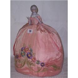 VICTORIAN LADY MOUNT TEA COSY