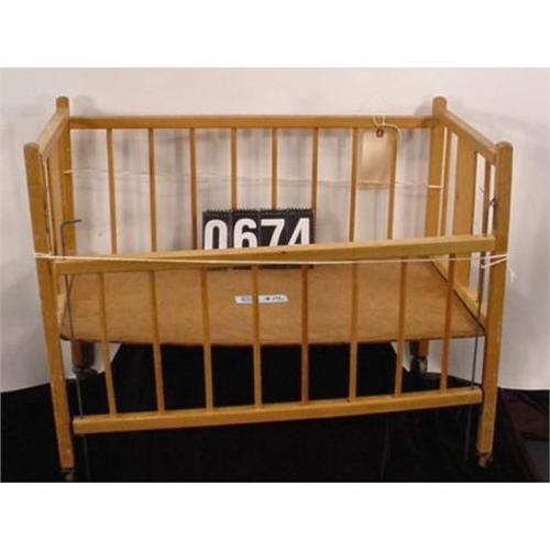 1950s crib