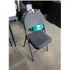 Image 2 : LOT OF FOLDING CHAIRS