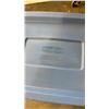 Image 3 : 7 SMALL TOTES W/ LIDS