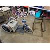 Image 8 : ELECTRIC TRIKE 24V - NO BATTERY AND BARREL DOLLY