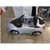 Image 2 : BMW spyder 6 volt electric rideon kids car and charger working