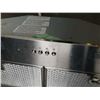Image 2 : STAINLESS RANGE HOOD FAN