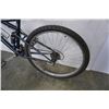 Image 2 : DARK BLUE KUWAHARA BIKE