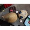 Image 2 : SPEED BAG, RAWLINGS BASEBALL GLOVE, WEIGHT BELT, SOCCER BALL AND TIM HORTONS STADIUM SEAT CUSHIONS