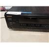 Image 2 : Onkyo HT-R340 receiver