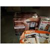 Image 2 : Keurig K Supreme plus, starfrit blender and Imusa pressure cooker
