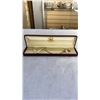 Image 17 : Jewelry box with contents, 4 rings and 2 necklaces