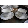 Image 7 : MEMORY LANE ROYAL ALBERT TEAPOT, CUPS AND SAUCERS, CREAM AND SUGAR WITH TRAY AND CAKE PLATE
