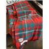 Image 3 : MAC GREGOR CLAN TARTAN AYERS PURE WOOL BLANKET