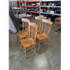 Image 2 : 4 OAK DINING CHAIRS