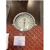 Image 2 : VINTAGE FOREIGN BRAND SCALE