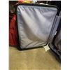 Image 8 : SAMSONITE AND ROK LUGGAGE AND FOLDING ENDTABLE