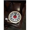 Image 2 : VINTAGE SPARTUS MADE IN USA CLOCK AND HEAVY STONE BASKET