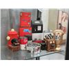 Image 1 : 14 Vintage Coin Banks - Variety of Materials