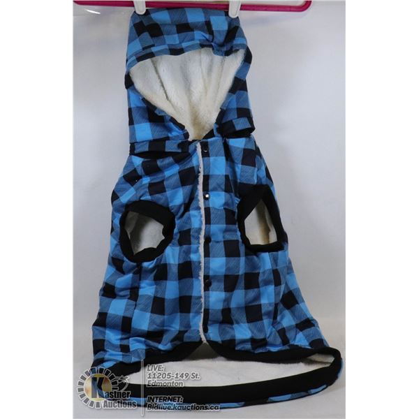 NEW PLAID DOG COAT WITH FLEECE LINING SIZE XXL