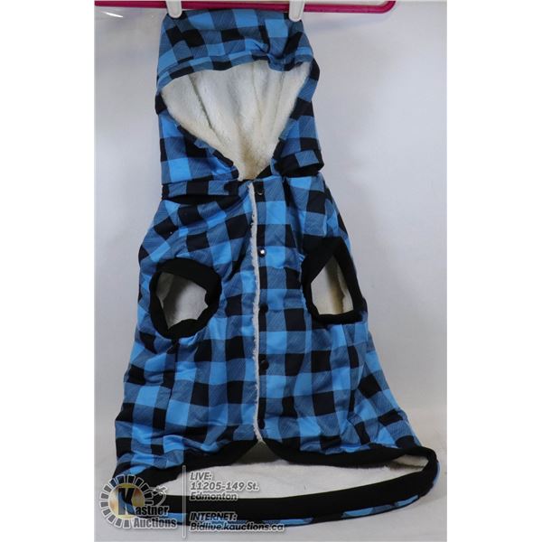 NEW PLAID DOG COAT WITH FLEECE LINING SIZE XXL