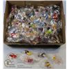Image 1 : FLAT OF LEGO STYLE MINI FIGURES