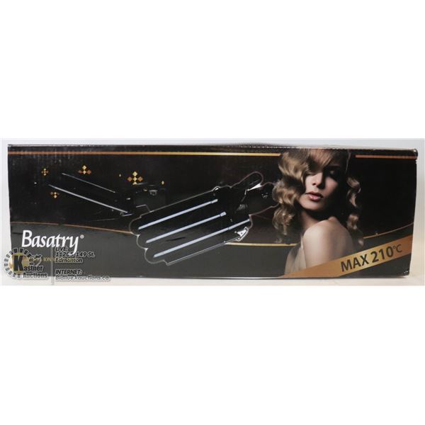 NEW 3 BARREL CURLING IRON