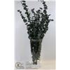 Image 1 : PRESERVED EUCALYPTUS BRANCHES W/VASE