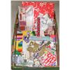 Image 1 : MASSIVE SCRAPBOOKING CRAFTING LOT
