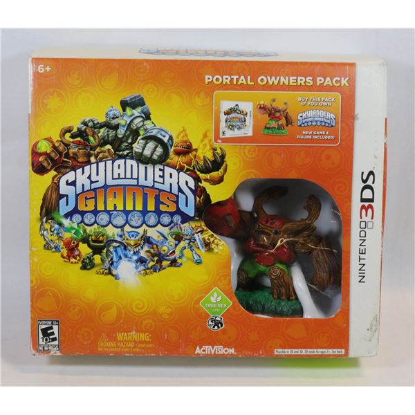 NINTENDO 3DS SKYLANDER GIANTS IN BOX