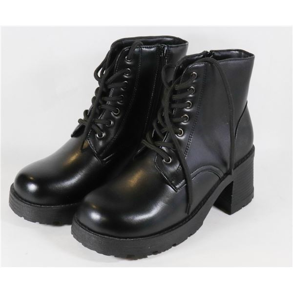 PAIR OF "REQUEST" BLACK LADIES ANKLE-HIGH SHOES