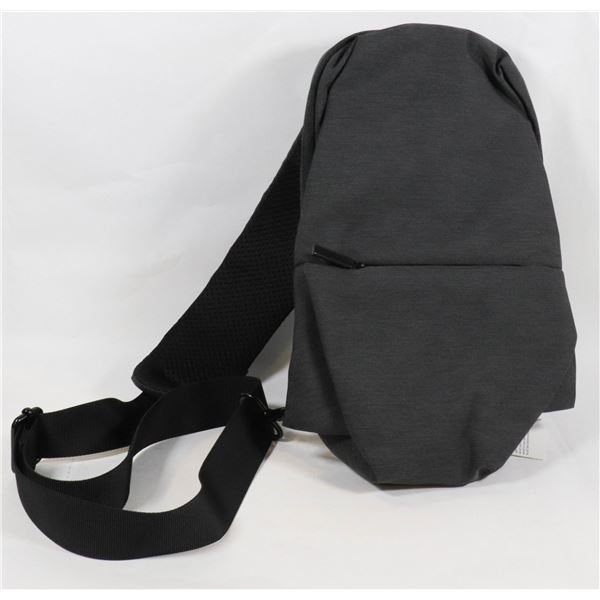 KAKKA SHOULDER CARRY BAG