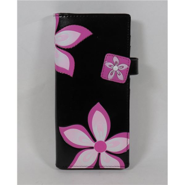 NEW LARGE SHAGWEAR FLOWER WALLET
