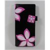 Image 1 : NEW LARGE SHAGWEAR FLOWER WALLET