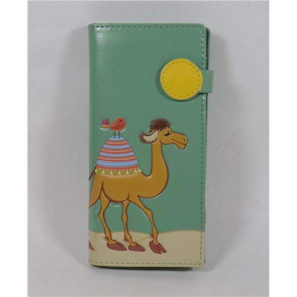 NEW LARGE SHAGWEAR CAMEL WALLET
