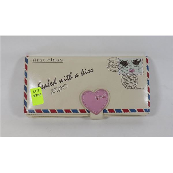 NEW LARGE SHAGWEAR POSTMARK WALLET