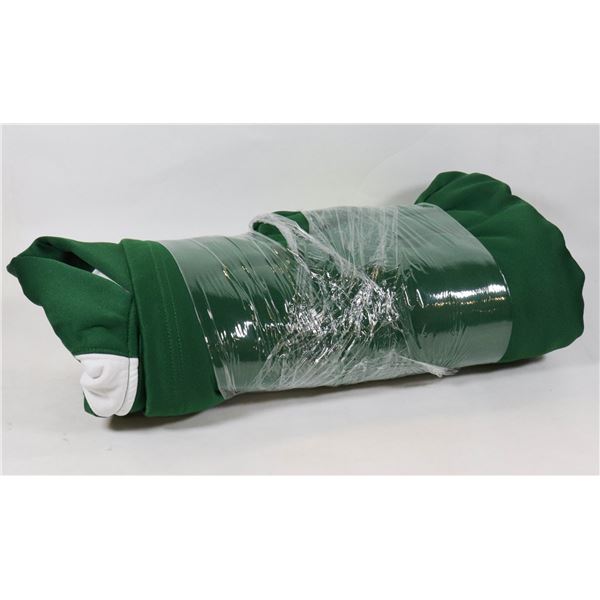 GREEN AND WHITE SWEATER SIZE LARGE