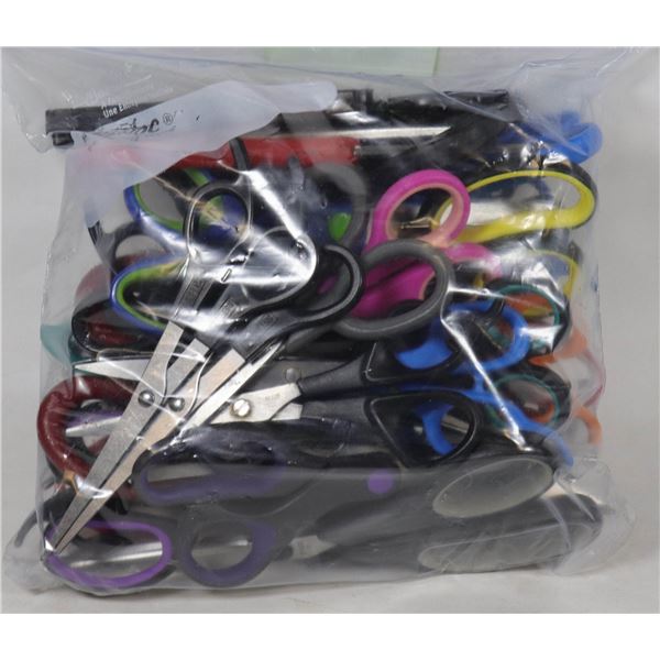 BAG OF SCISSORS