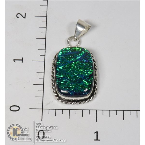 #213-AUSTRALIAN TRIPLE OPAL PENDANT