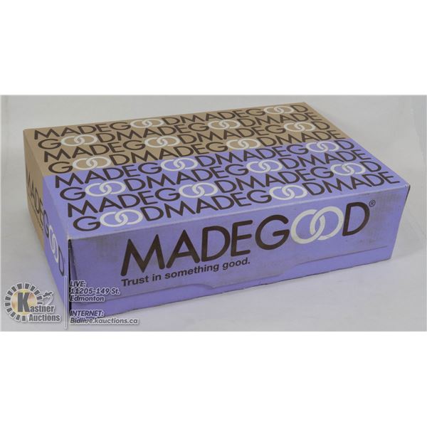 MADE GOOD BOX OF MIXES BERRY GRANOLA BARS