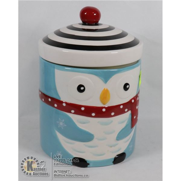 LARGE DECORATIVE CERAMIC PENGUIN CANISTER -