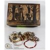 Image 1 : WOOD CARVED FOX BOX WITH JEWELERY