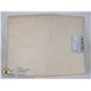 Image 1 : SIMPLE DELUXE MEMORY FOAM BATH MAT
