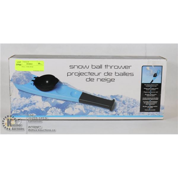 SNOW BALL THROWER