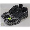 Image 1 : PAIR OF MENS CAMO DESIGN RUNNERS - SIZE 44