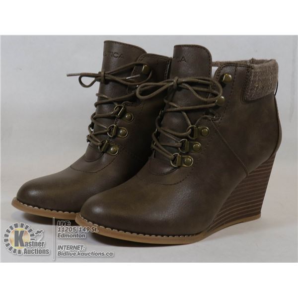 PAIR OF NAUTICA LADIES WEDGE BOOTS, SIZE 7.5
