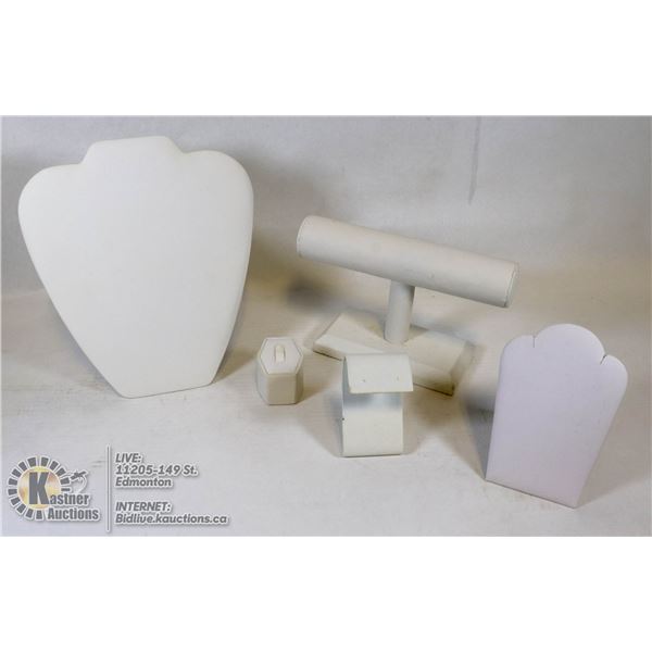 SET OF WHITE JEWELRY  DISPLAYS