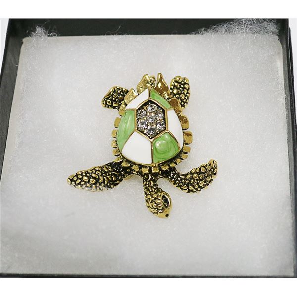 TURTLE RHINESTONE BROOCH