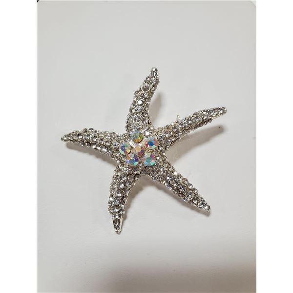 STAR FISH RHINESTONE BROOCH